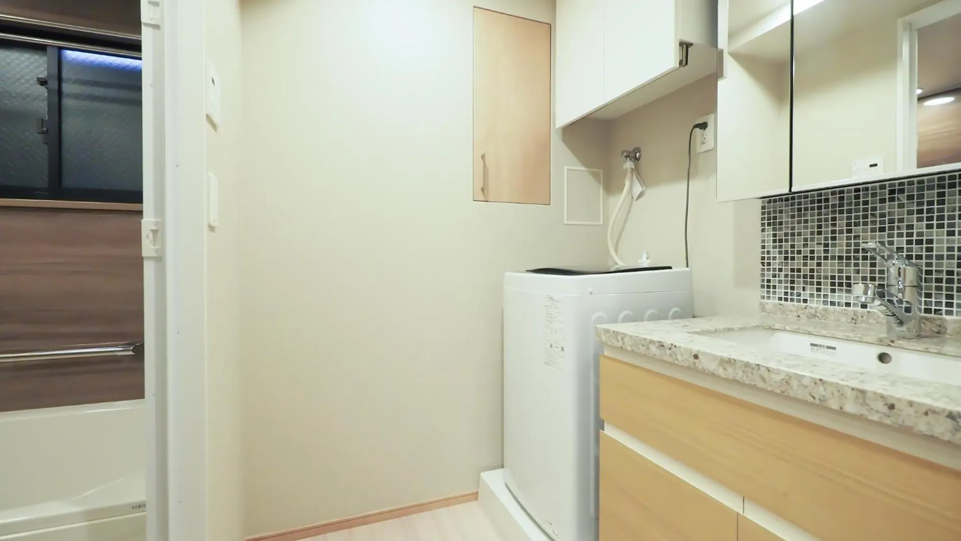 Hiyori Stay Kyoto Kamogawa 3*,  日本
