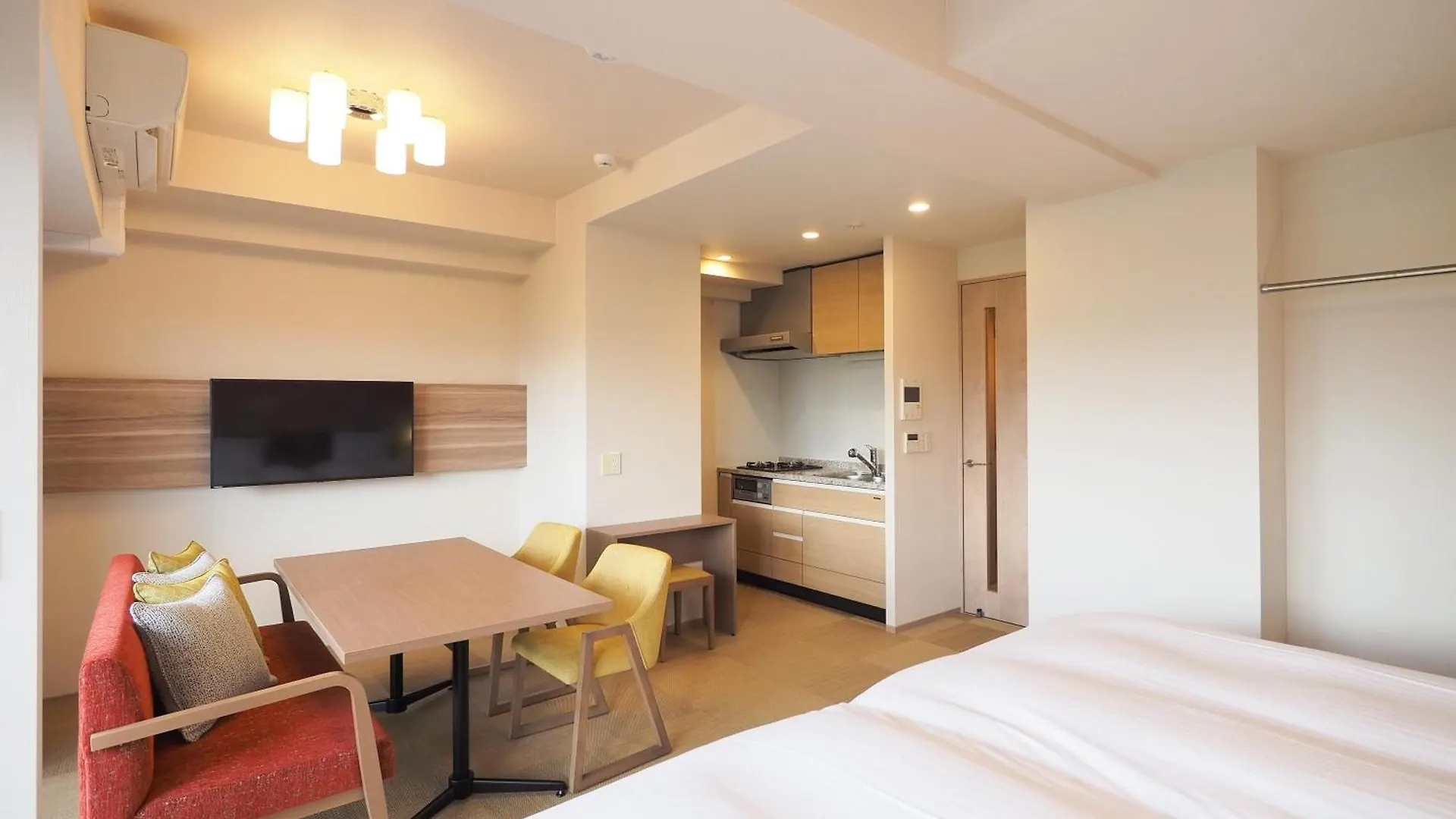 Hiyori Stay Kyoto Kamogawa 3*,  日本